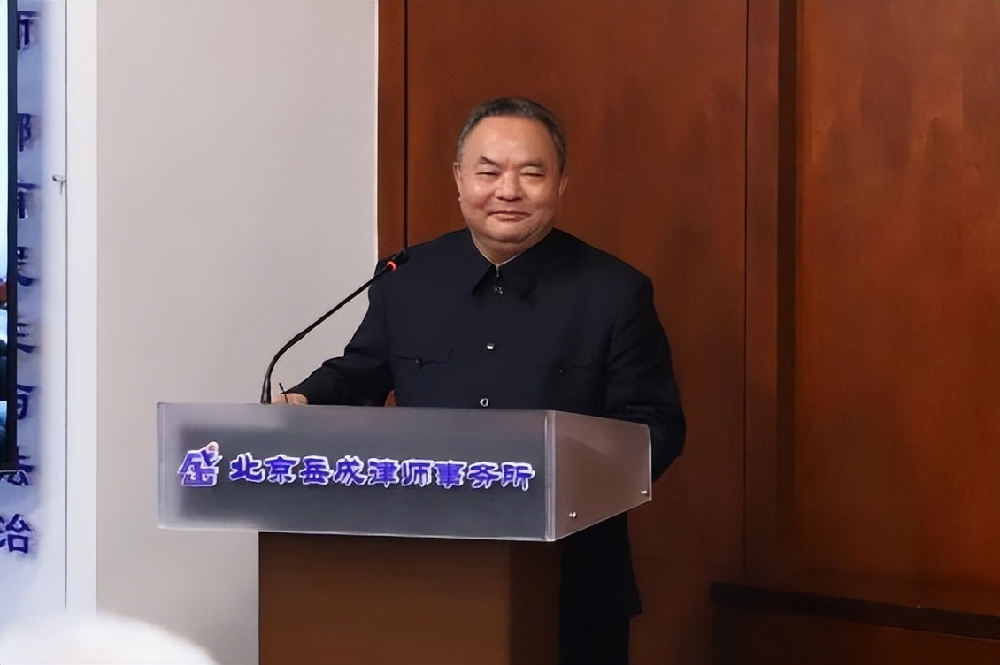 羅大友在第六屆北京地區(qū)紀(jì)念民族英雄岳飛誕辰922周年大會(huì)上講話(huà)